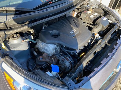 Used 2015 Hyundai Accent GLS w/ Option Group 02 image 30