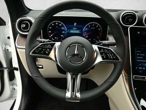 Certified 2025 Mercedes-Benz GLC 300 4MATIC image 13
