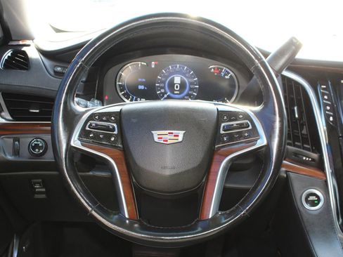 Used 2017 Cadillac Escalade ESV Premium Luxury w/ LPO, Radiant Package image 33