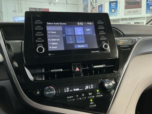 Used 2024 Toyota Camry LE FWD image 19