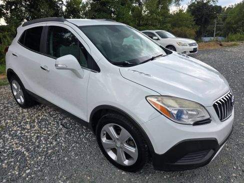 Used 2016 Buick Encore FWD image 3