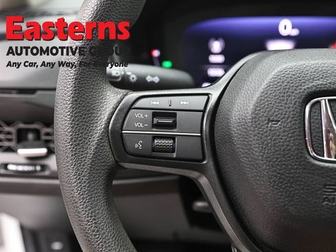 Used 2024 Honda Accord EX image 15