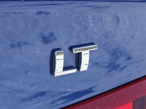 Used 2023 Chevrolet Malibu LT image 13