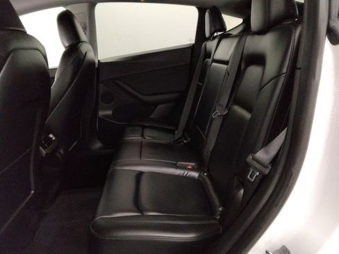 Used 2022 Tesla Model Y Performance image 31