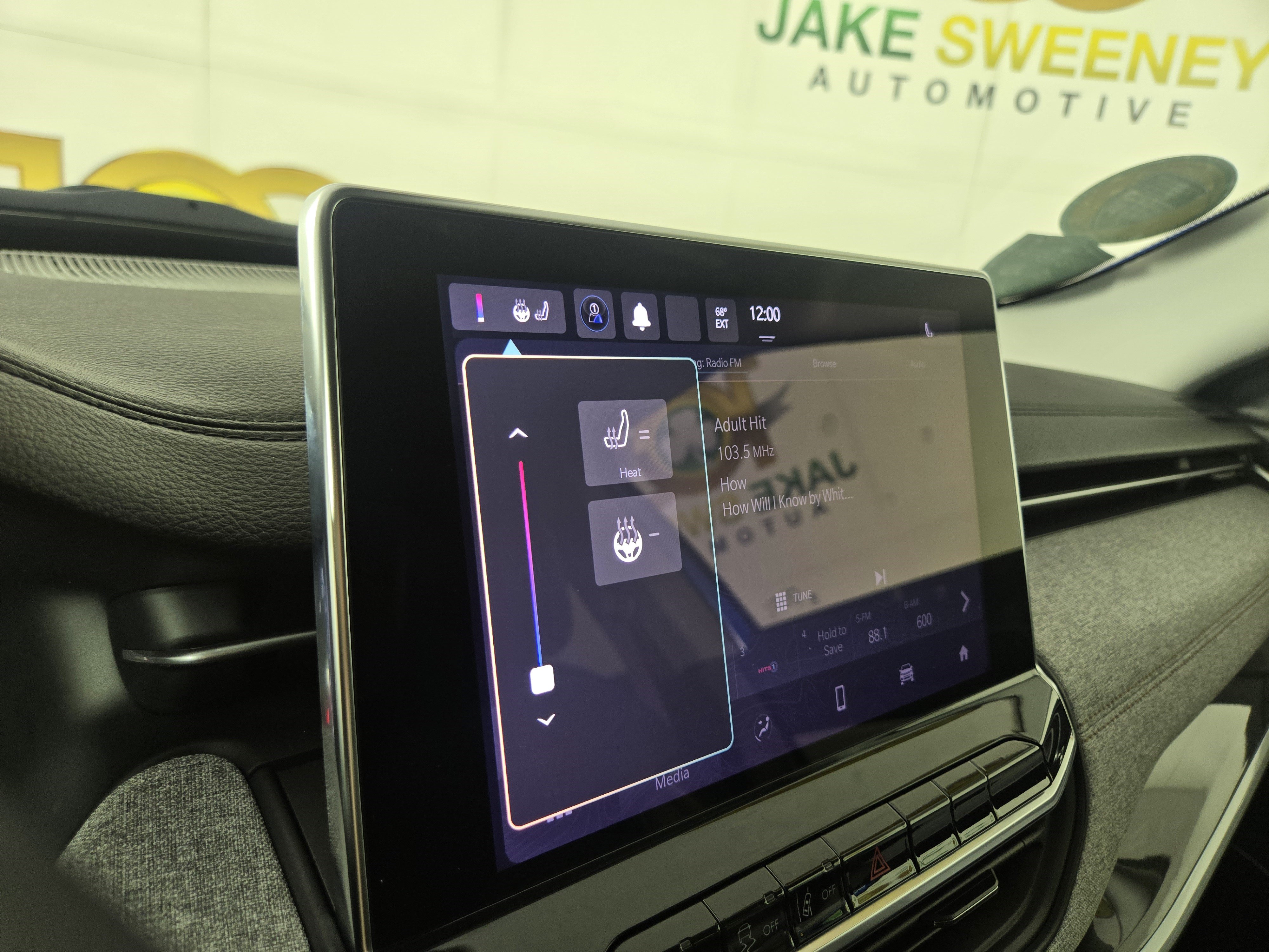 Certified 2022 Jeep Compass Latitude AWD/4WD image 26