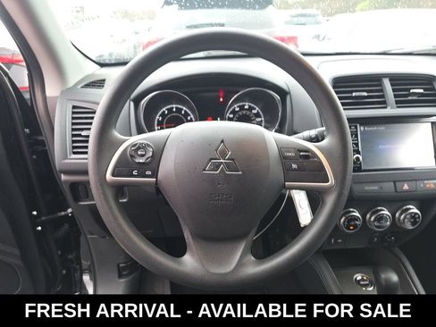 Used 2025 Mitsubishi Outlander Sport AWD image 10