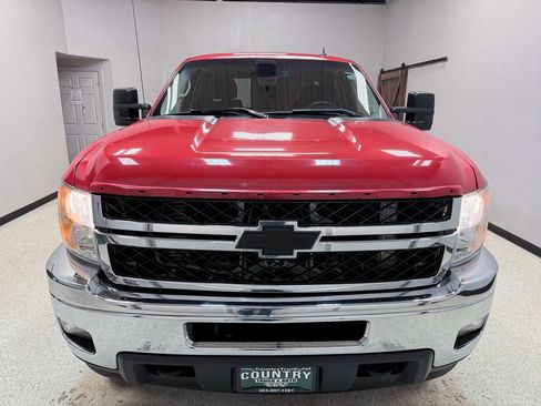Used 2011 Chevrolet Silverado 3500 LT image 2