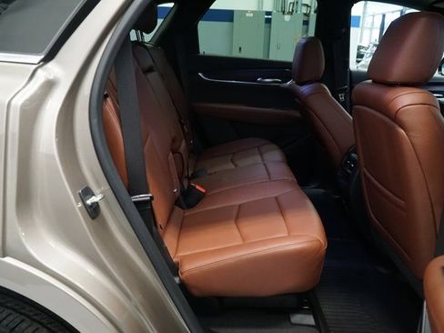 Used 2023 Cadillac XT5 Premium Luxury image 19
