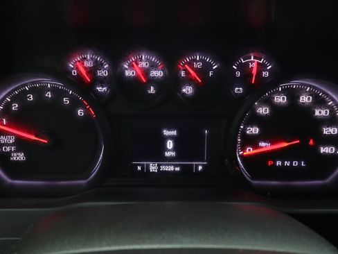 Used 2022 Chevrolet Silverado 1500 Custom image 21