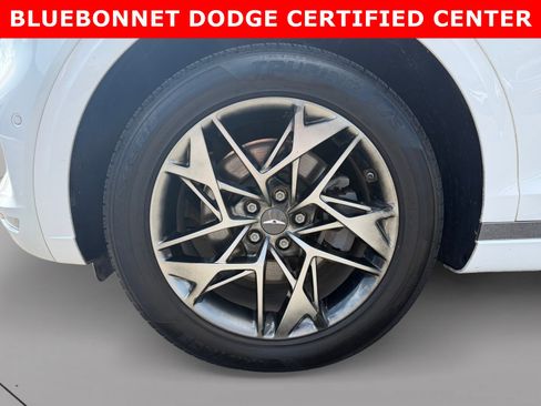 Used 2022 Genesis GV70 2.5T w/ Advanced Package AWD/4WD image 9