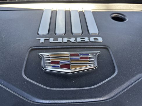 New 2026 Cadillac XT5 Premium Luxury w/ LPO, ONYX Package image 37