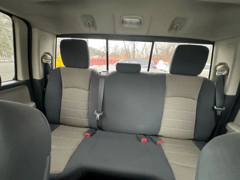 Used 2012 RAM 1500 Classic SLT image 17