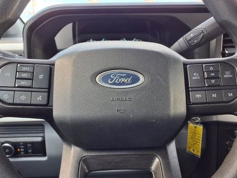 Used 2025 Ford F250 XLT image 14