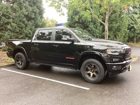 Used 2022 RAM 1500 Limited w/ (RED) Edition image 8