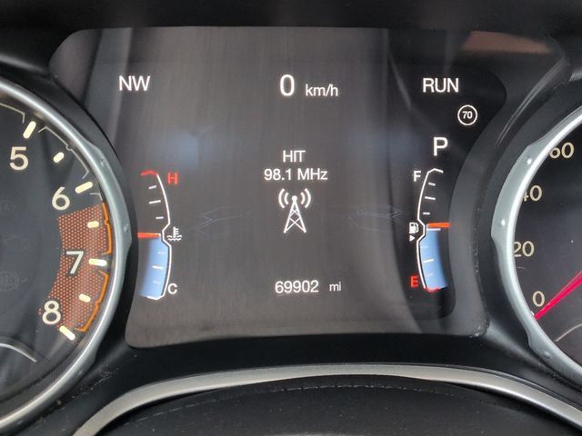 Used 2021 Jeep Compass Latitude w/ Sun and Sound Group AWD/4WD image 14