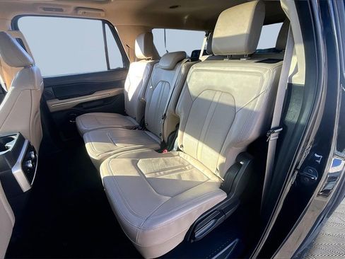 Used 2023 Ford Expedition Max Limited image 25