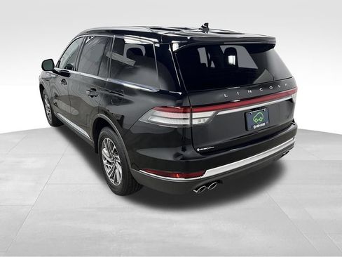 Used 2023 Lincoln Aviator AWD image 7