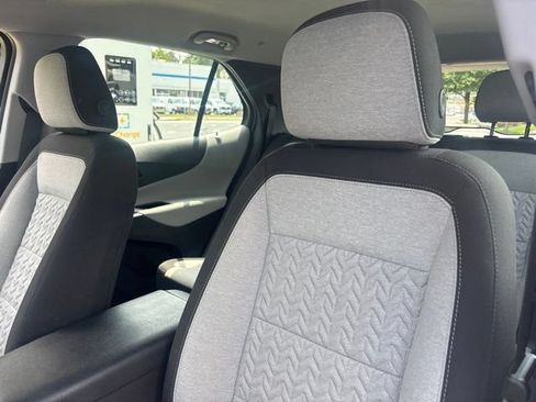 Certified 2024 Chevrolet Equinox LS w/ Driver Confidence II Package FWD image 5