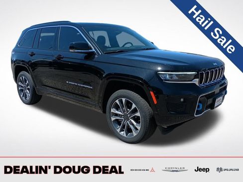 New 2024 Jeep Grand Cherokee Overland AWD/4WD image 7