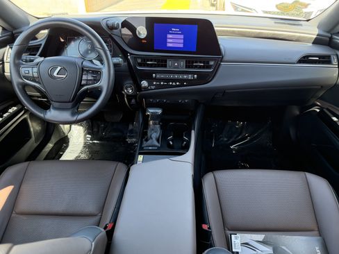 Certified 2023 Lexus ES 350 w/ Premium Package FWD image 35