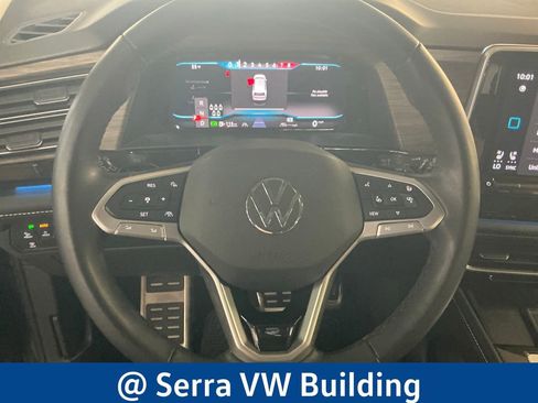 Used 2024 Volkswagen Atlas SEL Premium R-Line AWD/4WD image 22