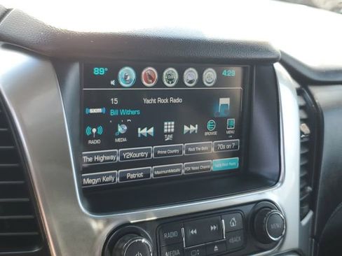 Used 2017 Chevrolet Suburban Premier AWD/4WD image 17