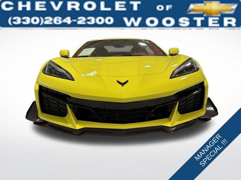 Used 2024 Chevrolet Corvette Z06 w/ Z07 Performance Package image 9