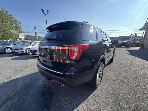 Used 2018 Ford Explorer XLT w/ Equipment Group 202A AWD/4WD image 7