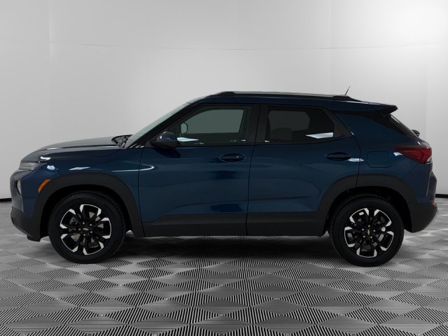 Certified 2021 Chevrolet TrailBlazer LT w/ Convenience Package FWD image 2