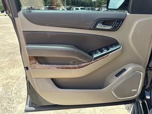 Used 2020 Chevrolet Tahoe Premier RWD image 41