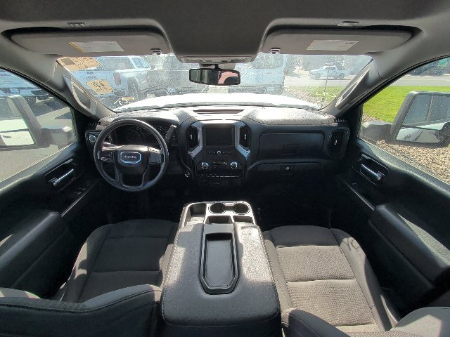 Used 2024 GMC Sierra 3500 Pro AWD/4WD image 17