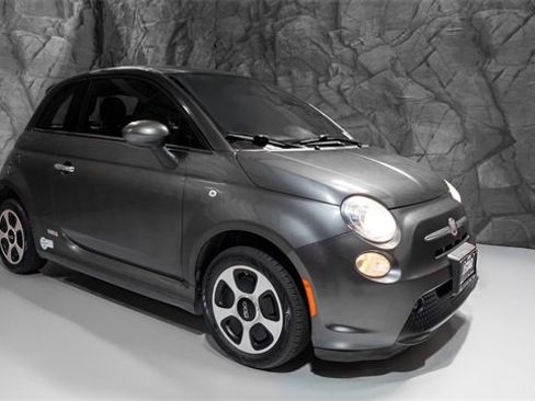 Used 2014 FIAT 500 e image 17