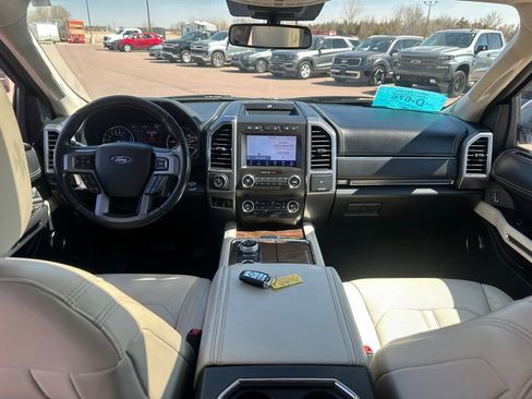 Used 2020 Ford Expedition Platinum image 26