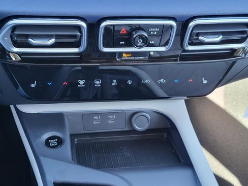 New 2026 Nissan Sentra SL w/ Floor Mat Package FWD image 22