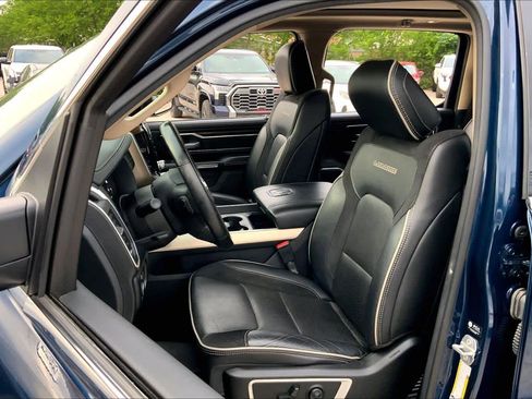 Used 2021 RAM 1500 Laramie image 8