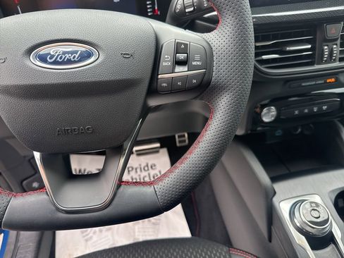 Used 2023 Ford Escape ST-Line w/ Tech Pack #1 image 15