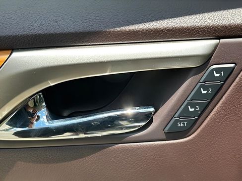 Used 2017 Lexus RX 350 FWD w/ Premium Package image 20