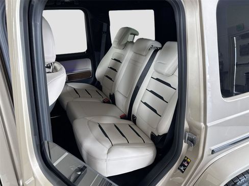 Used 2026 Mercedes-Benz G 63 AMG 4MATIC image 25