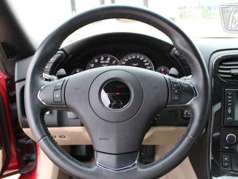 Used 2012 Chevrolet Corvette Grand Sport w/ 3LT Preferred Equipment Group RWD image 10