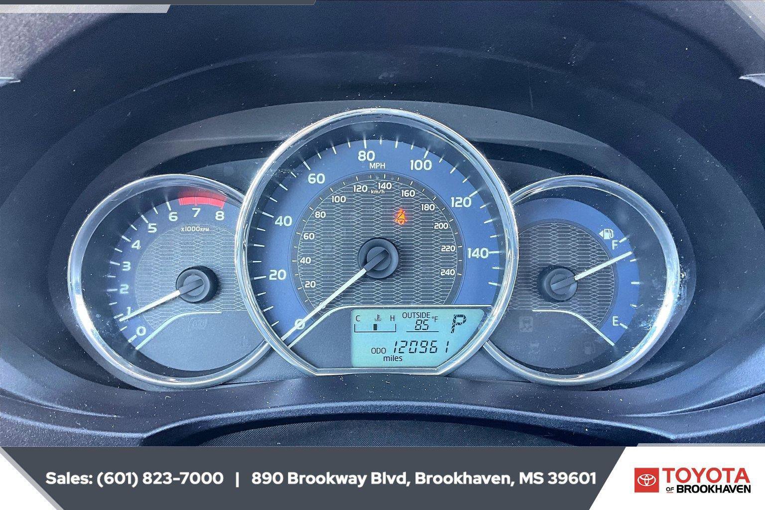 Used 2015 Toyota Corolla FWD image 14