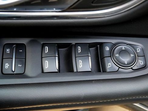 Used 2024 Chevrolet Tahoe High Country image 19