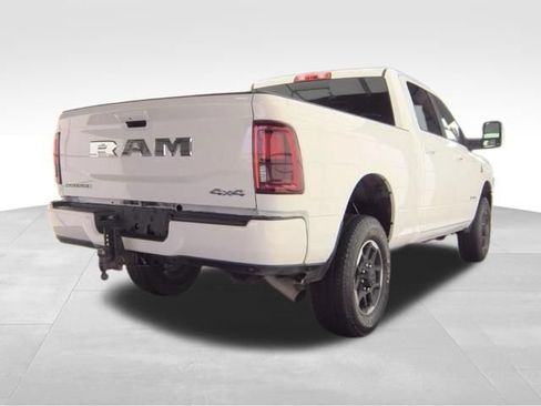 Used 2026 RAM 2500 Laramie AWD/4WD image 8
