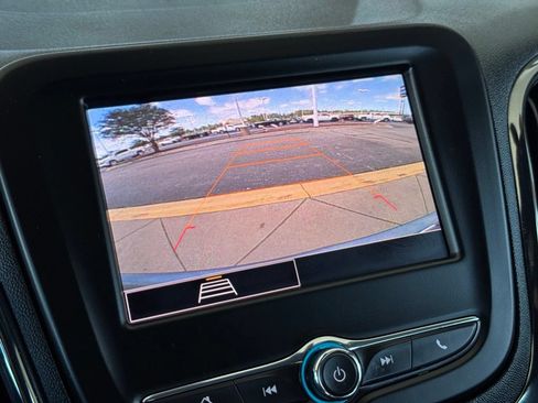 Used 2024 Chevrolet Equinox RS FWD image 5