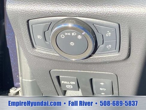 Used 2021 Ford Expedition Limited AWD/4WD image 19