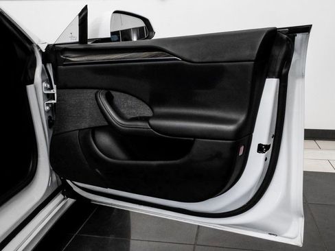 Used 2023 Tesla Model S image 51