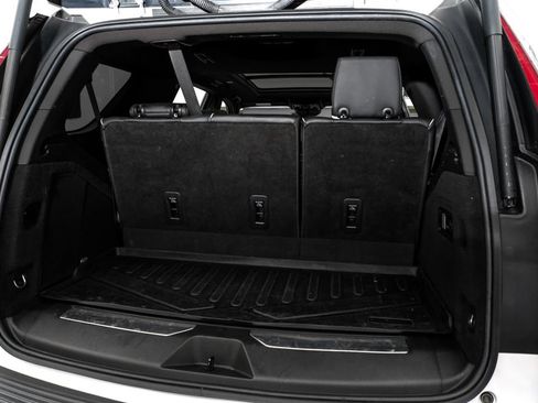 Used 2021 Cadillac Escalade Sport RWD image 47