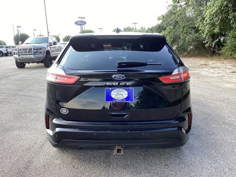 Used 2022 Ford Edge ST-Line w/ Class II Trailer Tow Package AWD/4WD image 10