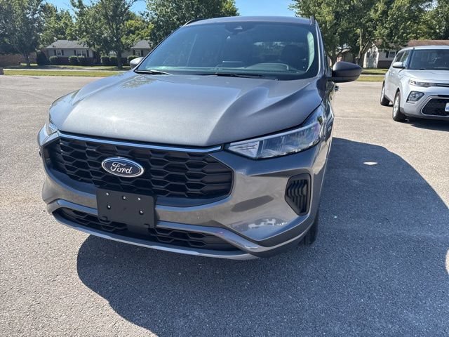 Used 2024 Ford Escape ST-Line FWD image 4