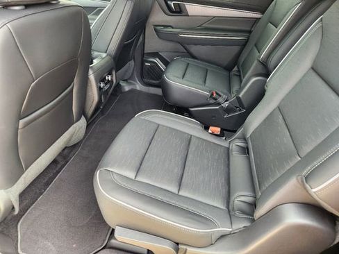 New 2025 Buick Enclave Sport Touring w/ Super Cruise Package FWD image 19