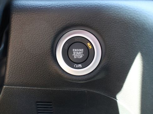 New 2026 Chrysler Pacifica Limited w/ S Appearance Package image 21